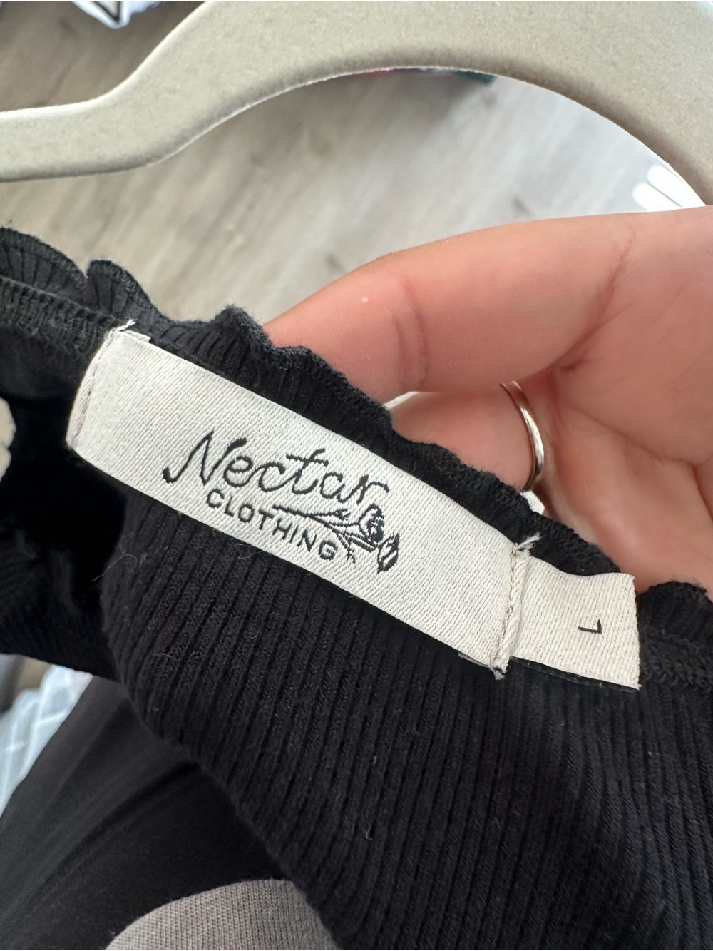Nectar Black Off-Shoulder Ribbed Top - Picture 3 of 3